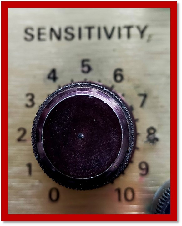 Sensitivity Knob